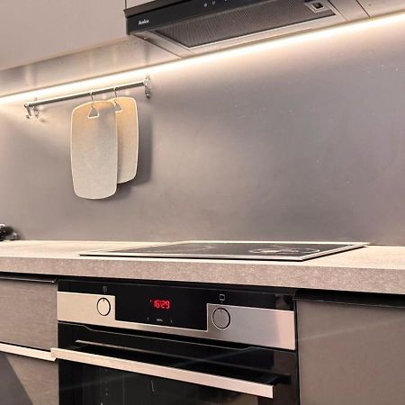 Terrace Flat In Heart Of Tirana 아파트 외부 사진