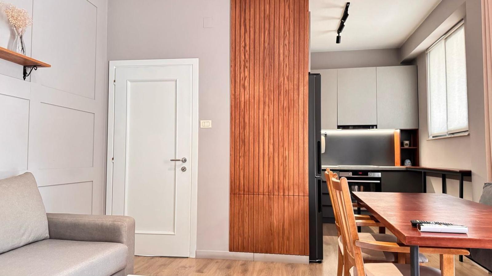 Terrace Flat In Heart Of Tirana 아파트 외부 사진